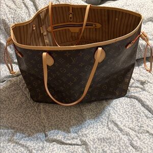 Women's fashion tote bag